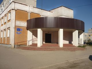 Здание МБУ ДО ЦВР г.Конаково Главный вход Здание МБУ ДО ЦВР г.Конаково Главный вход